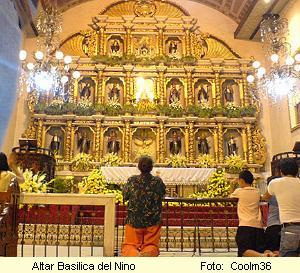 Main altar Basilika del Santo Nino Cebu